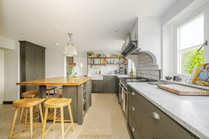 Photo 22- click for photo gallery